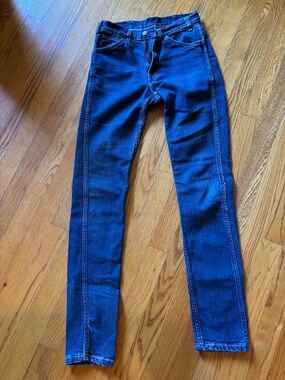 LEVIS 2016 606 Size 27 with 31" inseam